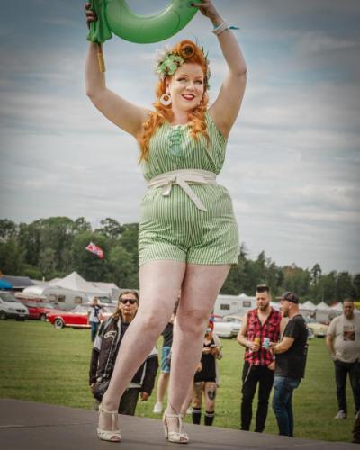 Summemeet Västerås Pinup girls